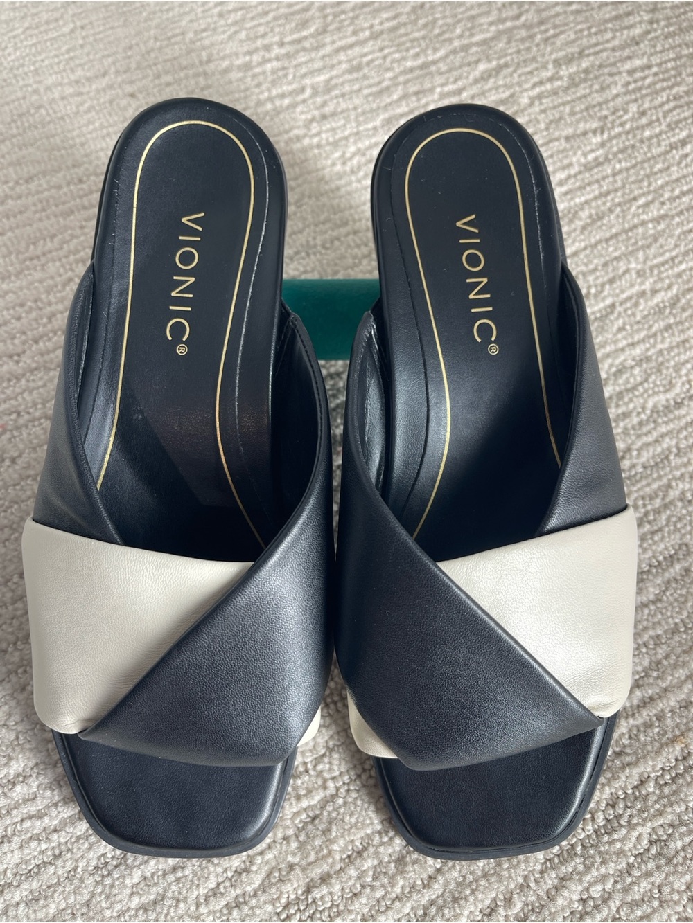 Vionic Miramar Slide Sandals